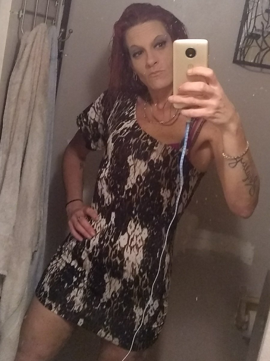 Sexybrowneyez79's tweet photo. #CHRISTMASDAY #POSTINGADAYLATE #2018ISMYYEAR @Gooner738 https://t.co/LBb7g4XVWR
