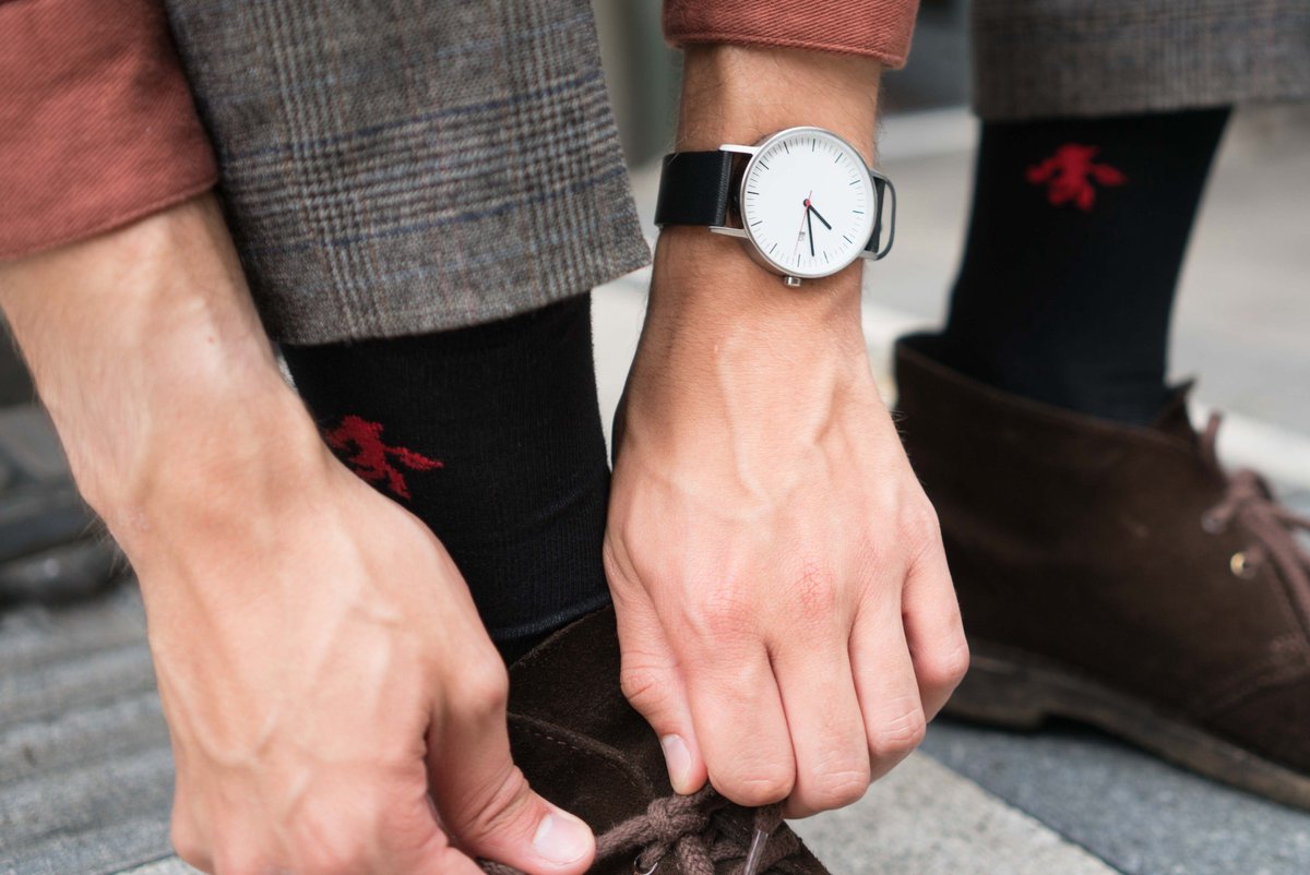 Every second of the year counts, we offer a 2-year guarantee on all our timepieces.

astoncain.com