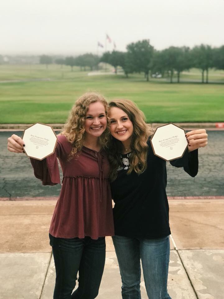 BabygotBecs's tweet photo. Happy birthday to you sweet Alaina!! Your love for God and others shines through in everything you do 💗 Love you girl, and hope you have a fantastic day! ☺️🎉 https://t.co/9BRsN4fCgP
