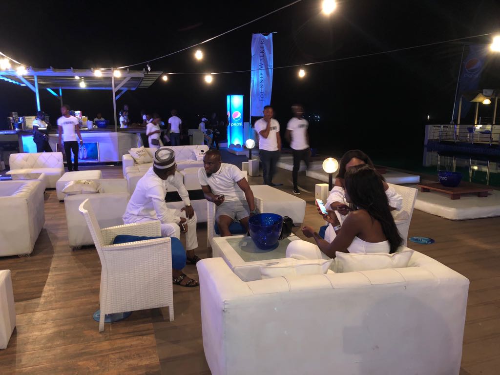 Twinsgistmag's tweet photo. Check out the set up at #BDWP2017 @Pepsi_Naija una too much #NoShakinCarryGoDisembaa https://t.co/n2qVECchAG