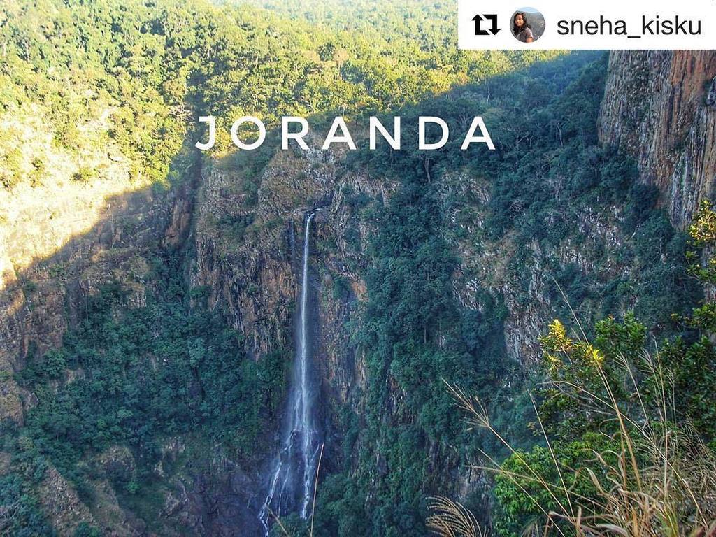 BBSRBuzz's tweet photo. #photography #picturesque #odisha #naturelovers #bhubaneswarbuzz pic courtesy @sneha_kisku ・・・
⏩Falls of similipal 📷(3/3)
°
°
JORANDA FALLS is the 19th highest waterfall of India.
height - 150 meters (490ft)
#jorandafall #simlipalnationalpark #tigerreserve #corearea #m… https://t.co/wyPFykdmUv