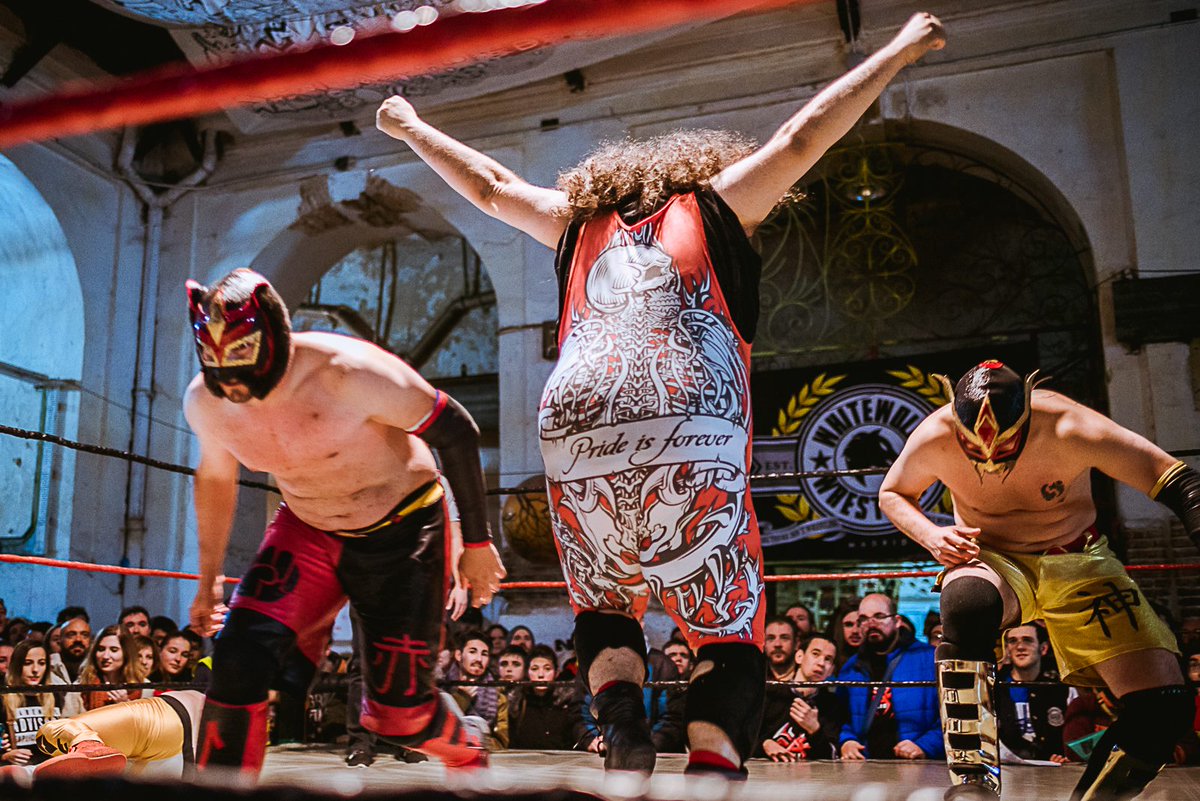 BlackavalonSpn's tweet photo. Some pictures of my participation in the Gaunlet match at @La_tripleW last show #TagAttack thanks to WPS Wrestling Photo Show~~
Give us a shot in https://t.co/D4XkVKr4Nh
3/3 https://t.co/puHSVG7TOq