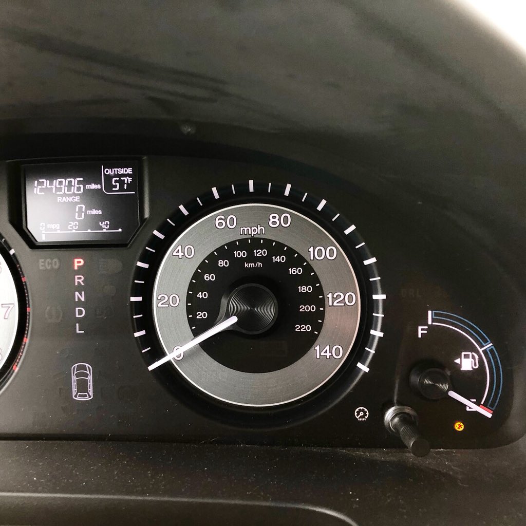 chachingqueen's tweet photo. Yikes! We were playing with fire. Running on fumes. 🔥On I10 in West Texas you can go over 80 miles between gas stations. The empty needle was under the red line!⛽️ Just in time! #runningonempty #emptygastank #i10 #westtexas #ozonatexas #roadtrip #runningonfumes #texashighways https://t.co/zYmHxcOxJ9