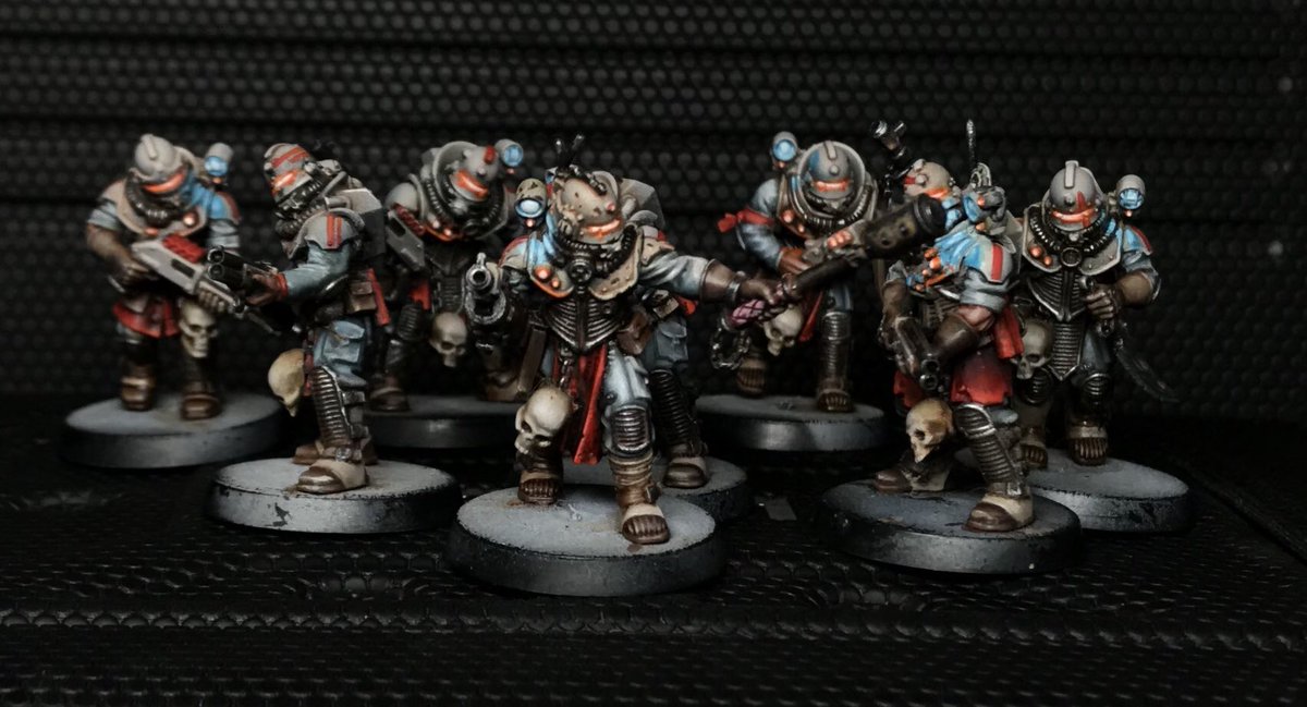 ACoatofGrey's tweet image. Goonboys need a little more weathering and bases and they’ll be complete. #necromunda