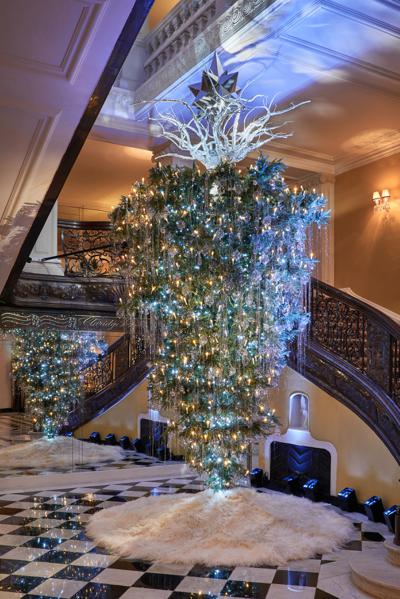 LisaRockliffe's tweet photo. Though the Christmas carols have long begun creeping through the radio waves and holiday décor put out for sale as early as September, we believe that the festivities truly begin only once we've set out to pick out our Christmas tre https://t.co/dUurDcpiZm https://t.co/xRWZ1jFGM4