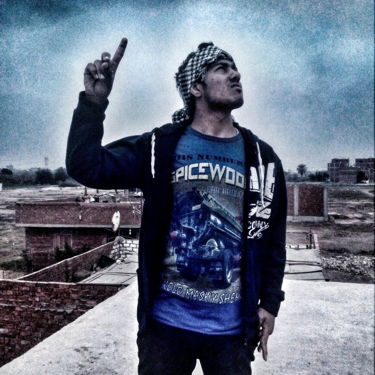 SadatAyman's tweet photo. #صورة_ملف_شخصي_جديدة https://t.co/X6Z8eEleCk
