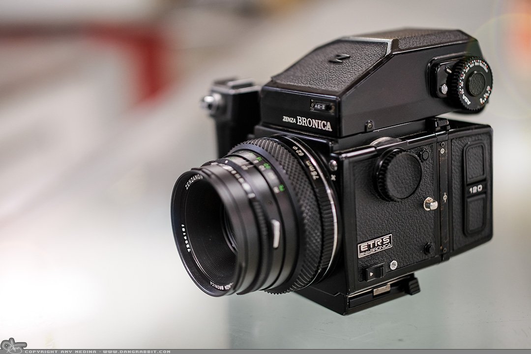 DangRabbit's tweet photo. "The Hulk"
Cool medium format #camera was a #ChristmasGift from my husband ... Developing my first roll through it tonight!
https://t.co/zb1uUm0uK7
#filmphotography #filmcamera #mediumformat #bronica #oldcamera #retrocamera #vintage #retro #imnotahipster @ThePhotoHour https://t.co/76roFngRBe