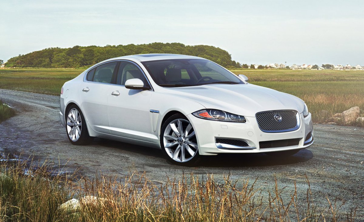 CACmobile's tweet image. The 2013 Jaguar XF is our car of the week! Check out this review to see why!

edmunds.com/jaguar/xf/2013…