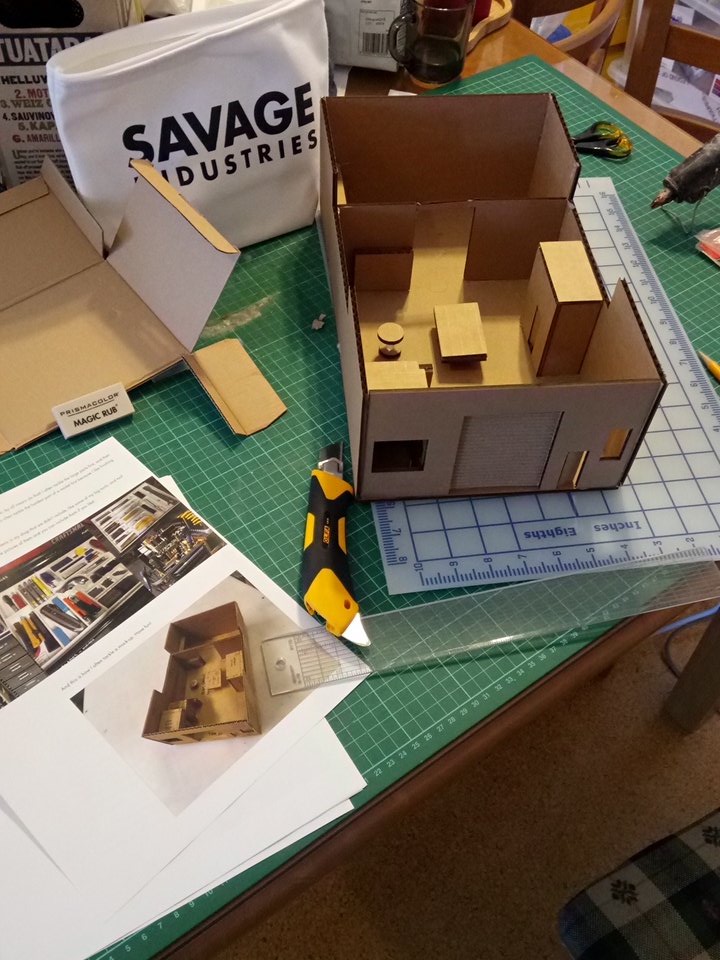 TheNitroSalmon's tweet photo. Just finished making the model of Adam savages shop with a remade part #SavageMakerBox https://t.co/TggGAQk56w