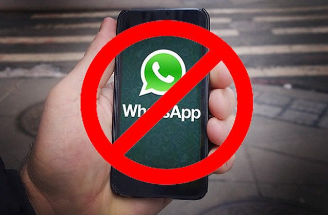 samaydhara's tweet photo. 31 दिसंबर से बंद हो जाएगा आपका WhatsApp, ये है बड़ी वजहhttps://t.co/SoDNjalebo #WhatsApp #whatsappstop #WhatsAppDown #WindowsPhone #androidphone #iosphones #BlackBerry #smartphone #Hinditechnews #HindiNews https://t.co/qBLxlaQYnG