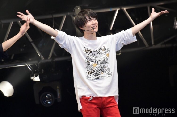 amu_gt626's tweet photo. あぁ、もーラス日😂早すぎる。！！
最後の1秒まで全力で楽しむ！！✨❤️

オーラスで、ダブルアンコールとかでAlice歌わないかな…。他のみたいにダンス無いし、歌いやすいよね…！！
歌ってくれたら泣くな。😂（願望）

とか考えながら到着しました。笑
後、2公演声出しまくります。笑
#HFF2017 https://t.co/7Mj0lbvjZQ