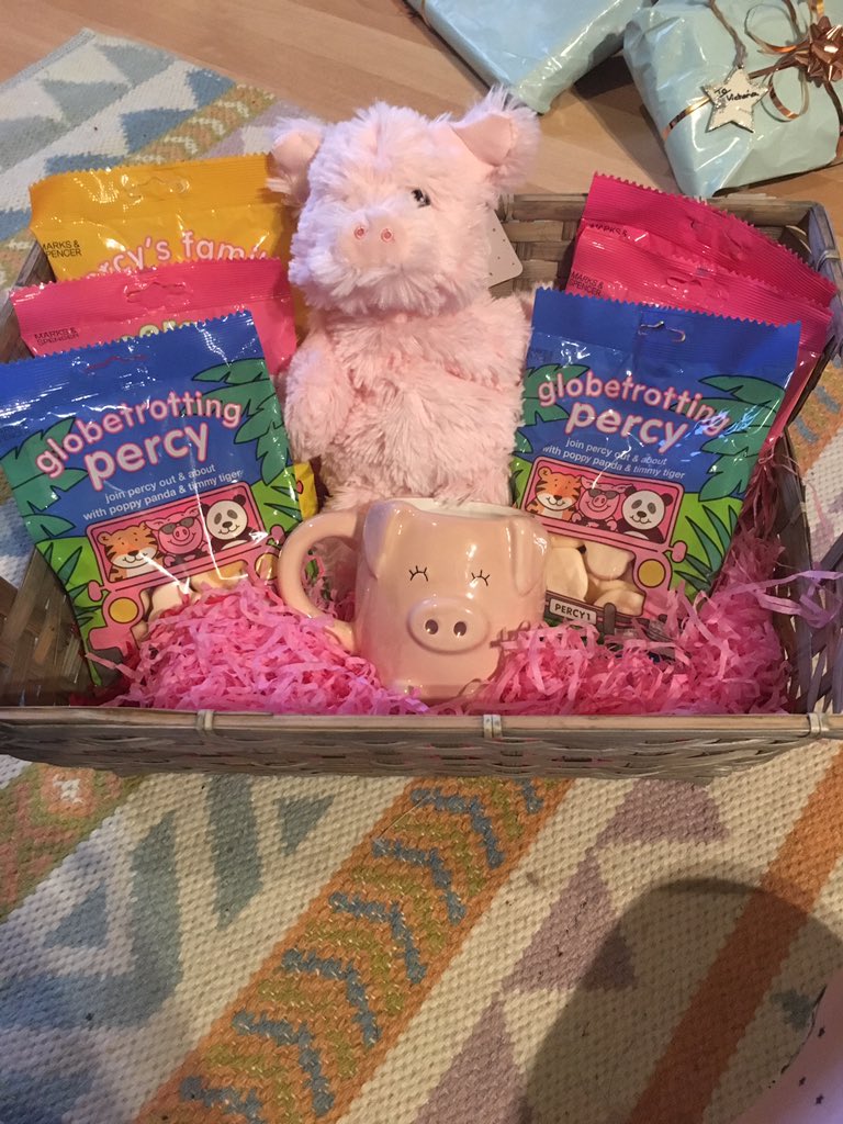 vickymit123's tweet photo. @marksandspencer really need to hire me in their product development team, have so many ideas for Percy Pig and the tradition of the piggy hamper continues #percypig #percyisalegend #productdevelopment #foodie https://t.co/BfBQWNSklT