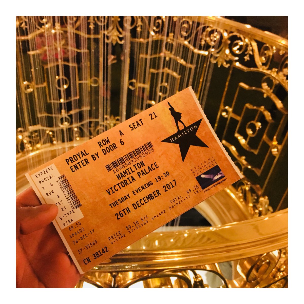 003_zi's tweet photo. I was finally able to be in โthe room where it happensโ #HamiltonLDN #HamLDN #Hamilton https://t.co/znopfkPZUm
