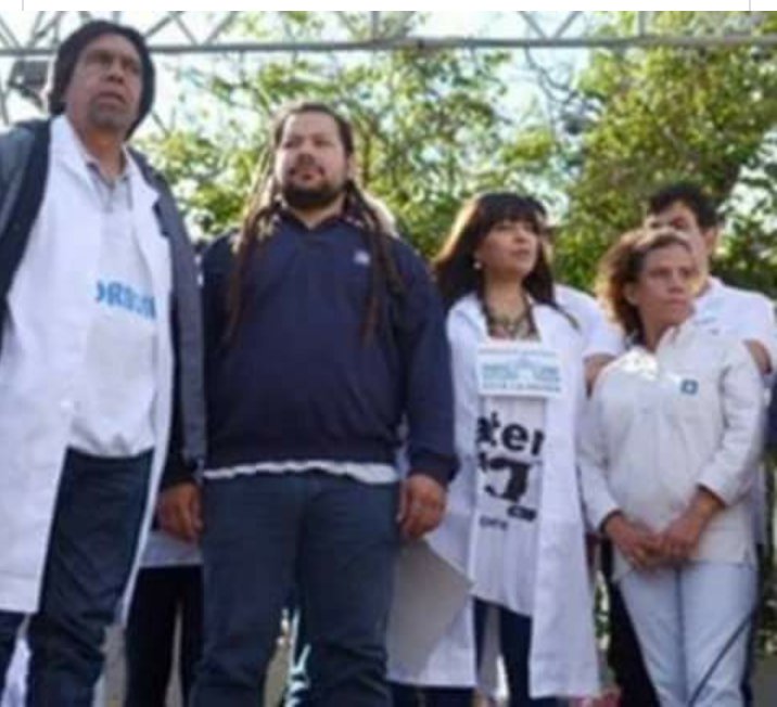 aloMecha's tweet photo. La gobernadora de la provincia  de BsAs Esta despidiendo a Docentes sin titulo 
Mira quien está https://t.co/cesqayzFum