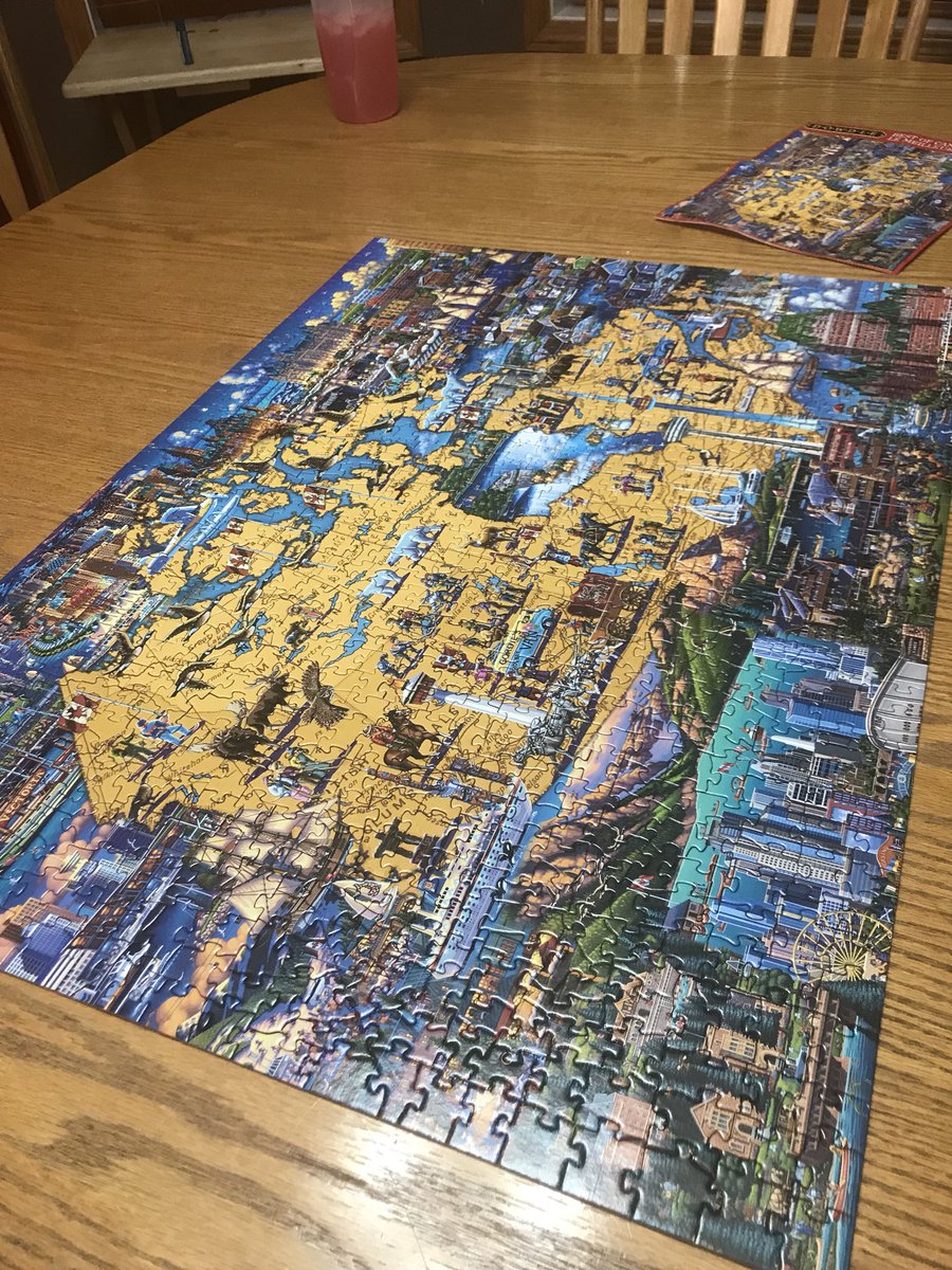 lokeydale's tweet photo. Canada has officially been conquered...again! #canada150๐จ๐ฆ #puzzlecomplete #christmastradition #toocoldtoplayoutside https://t.co/NKvEO6KBov