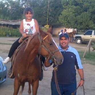 Monjara77's tweet photo. @Wilbertjockey recuerdas cual es esa yegua y donde es esa foto... Todavía no te habías ido a Bolívar https://t.co/vUVIVy8pnc