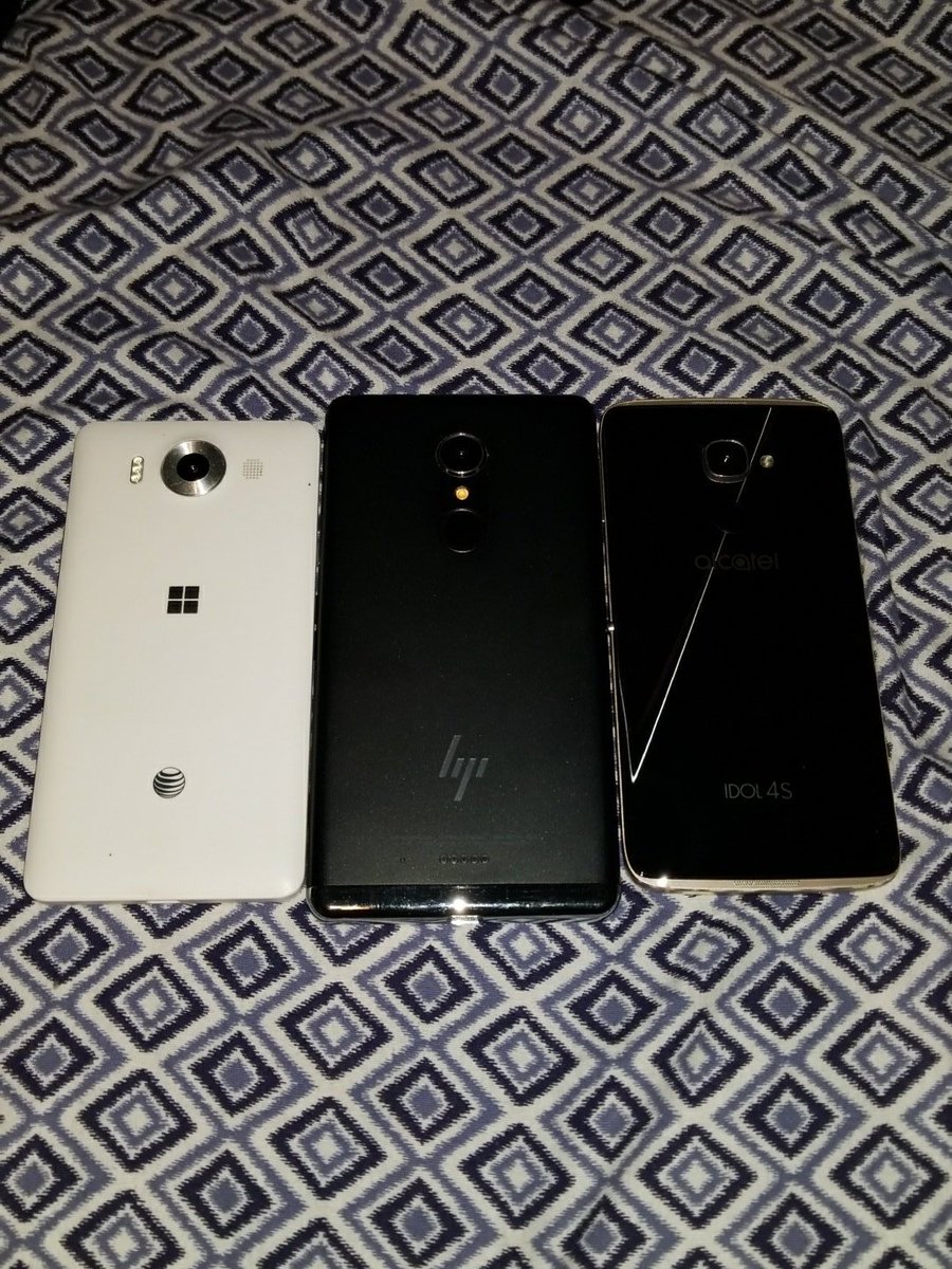 _JadeBarnes's tweet photo. What shall I do with these dinosaurs? Lol #windowsphone10 @zacbowden @Daniel_Rubino https://t.co/iOQzgQaPdA