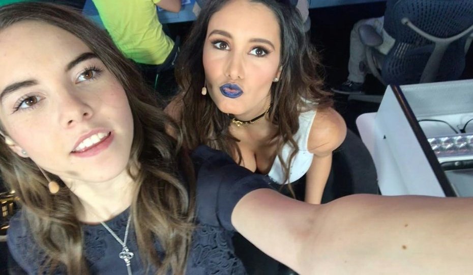 barbaraigVzla's tweet photo. #LoMejorDel2017
Bloques de #TopicTelehit 🎶🎶📱 con las hermosas @barbaraig y @Ceci_Flores 😊 https://t.co/B0jXo1cvDm