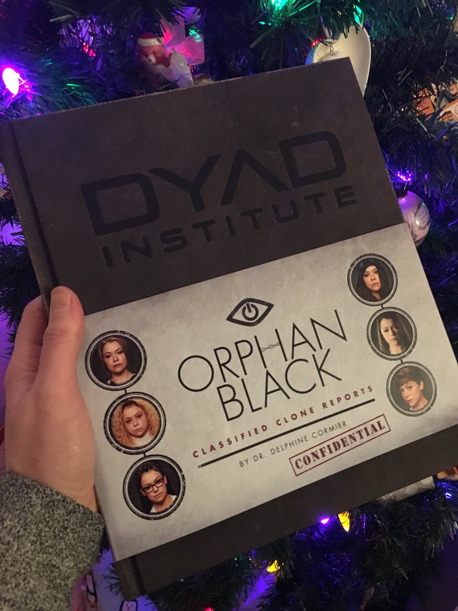 angiezinck's tweet image. It’s a #Cloneclub Christmas! Very excited about my new @OrphanBlack book! Thanks @nowthisisbeanz!  @tatianamaslany @EvelyneBrochu @mackiegd @GraemeManson1 @JohnFawcett75 #WeMakeAFamilyYes #DefyThem