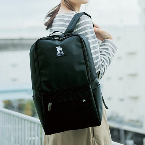 雑誌付録ダイアリー 北欧ブランド Moz の新作ムック 付録のバックパックは口が大きく開いて たくさんの荷物もラクに出し入れ フロントポケット サイドポケット バッグ内部にはメッシュポケットも付いて 荷物の整理に活躍します 雑誌付録紹介ブログ