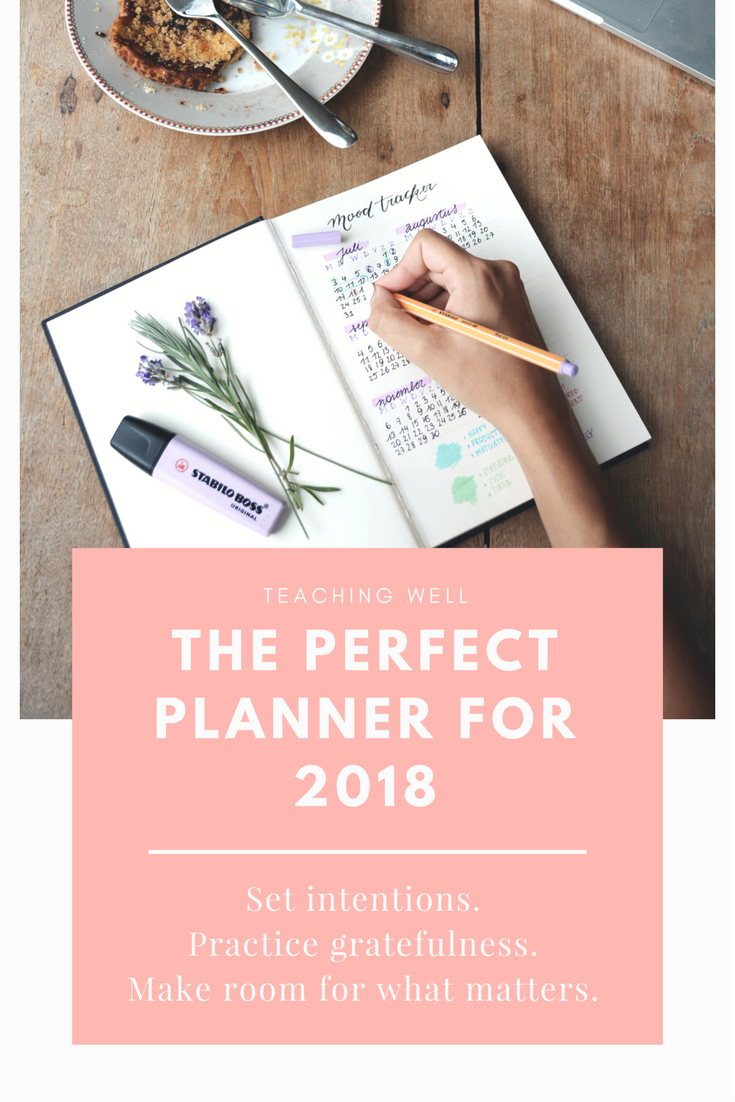 joelle12's tweet photo. Oh boy! 2018 is in mere days! Check out my blog post on the perfect planner/journal to make sure you organizing your days next year with thoughtfulness and intention! ❤️😊✏️ https://t.co/ZBIS3sOqqS https://t.co/Ks1NSyJofA