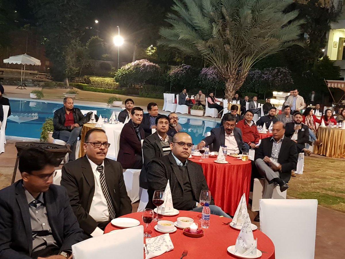 UdharBazaar's tweet photo. @TiERajasthan @TiEGlobal Great to be part of TiE Rajasthan. Amazing people , wonderful work. #TiE #entrepreneurship #mentoring #Jaipur https://t.co/mxRWWEOhMc