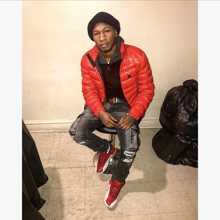 5block_eric's tweet image. You can talk shit on the Internet boy ! “Thats that goofy shit we not into that” ✔️