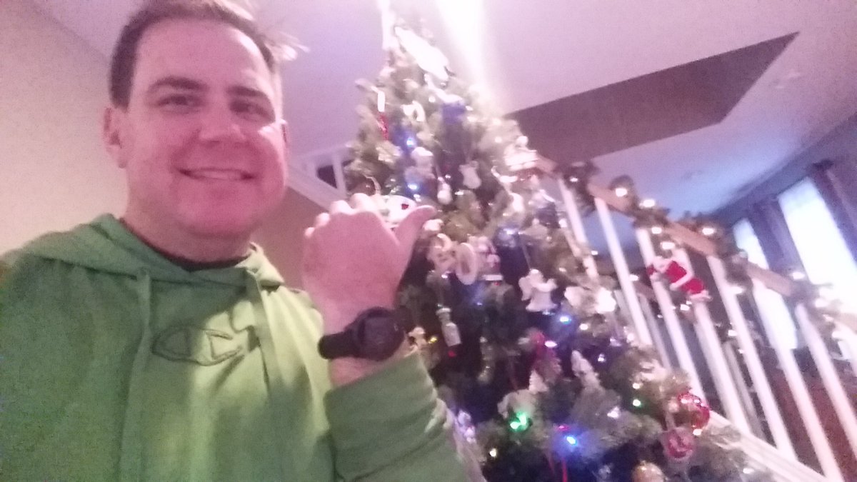 runspirational's tweet photo. First run (4.71 miles) with my new Garmin Forerunner 935 today. Absolutely love it. Spoiled by my wife and kids #runspirational #BeatYesterday #run #running #bibchat #bibravepro #runtoinspire #inspiredtorun #berunspirational https://t.co/I3IkG5nfcs