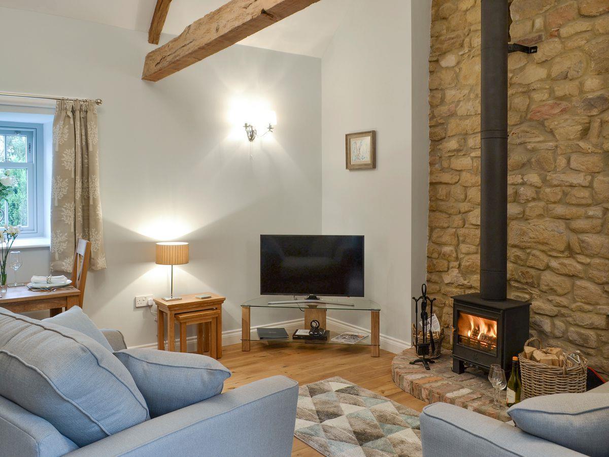 A winter retreat at Heavenfield Cottage in Wall, near Hexham is perfect for cosy nights in after exploring the region!
View more images and details here - bit.ly/2kyb2xq