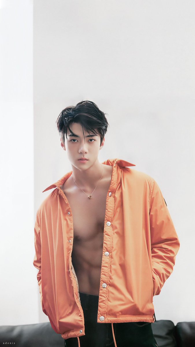 rmotherlode's tweet photo. เหมือนพวกนายแบบ kalvin klein หรือ Guylaroche เขียนถูกมั้ยไม่รู้อิดอกยากจริง https://t.co/cGbYCpGkFG
