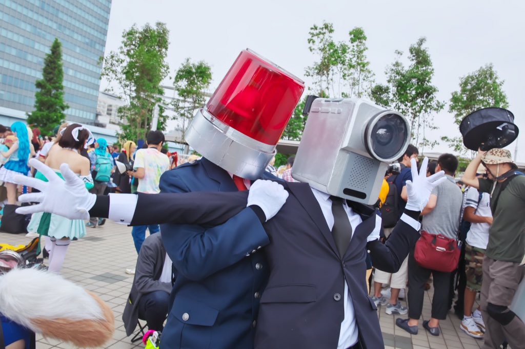 シコ松 tweet media