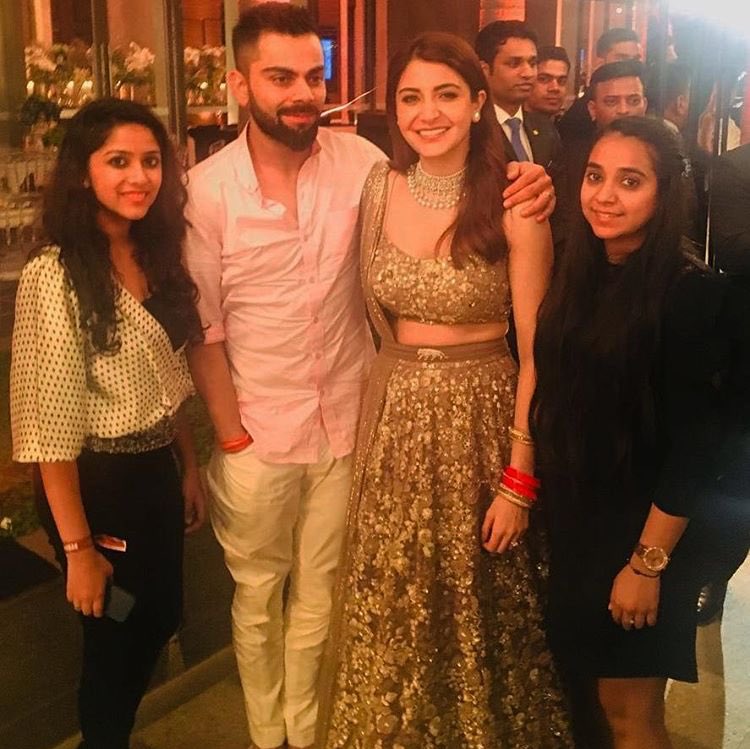  @AnushkaSharma &  @imVkohli with friends at their reception last night   #VirushkaReception  #Virushka