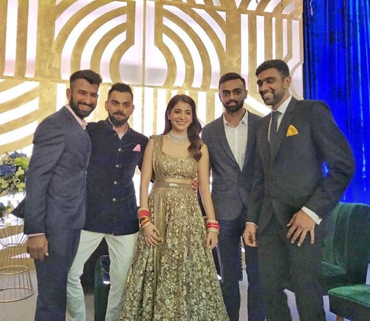  @AnushkaSharma &  @imVkohli with  @harbhajan_singh,  @yuzi_chahal,  @RaviShastriOfc,  @ashwinravi99 &  @cheteshwar1 &  @JUnadkat at their reception last night   #VirushkaReception  #Virushka