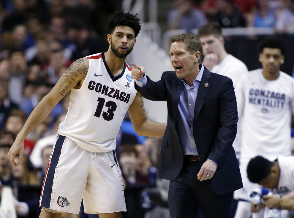 Happy Birthday to Mark Few(right), who turns 55 today! 