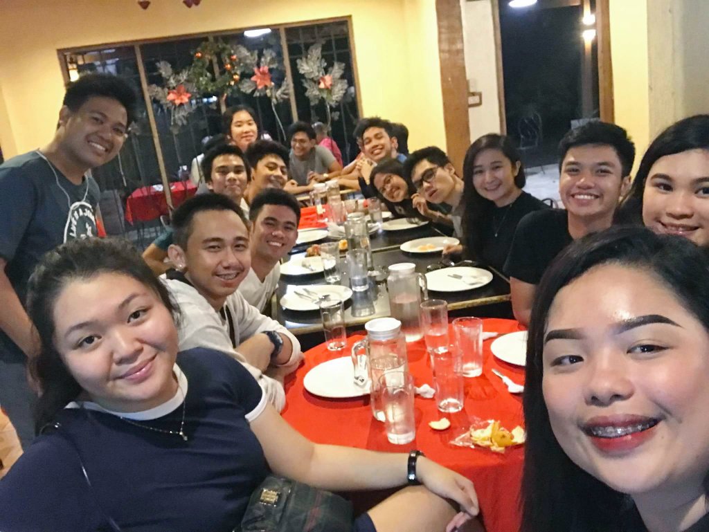 stefsurriga's tweet photo. unplanned get together wd st john pips! #solid #since14 https://t.co/J9OerBs4YP
