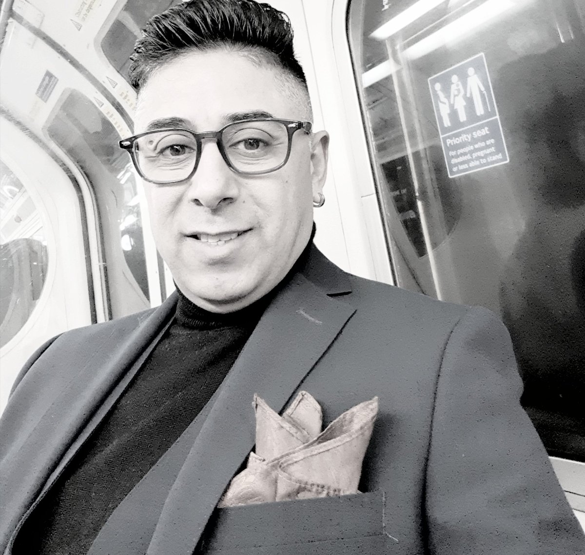 On route to Flagship Covent Garden for what will be a very busy day. #support#excited#upforthechallenge
@warronbarrett <a href="/elainesandford/">elaine  sandford</a> @marshall2908