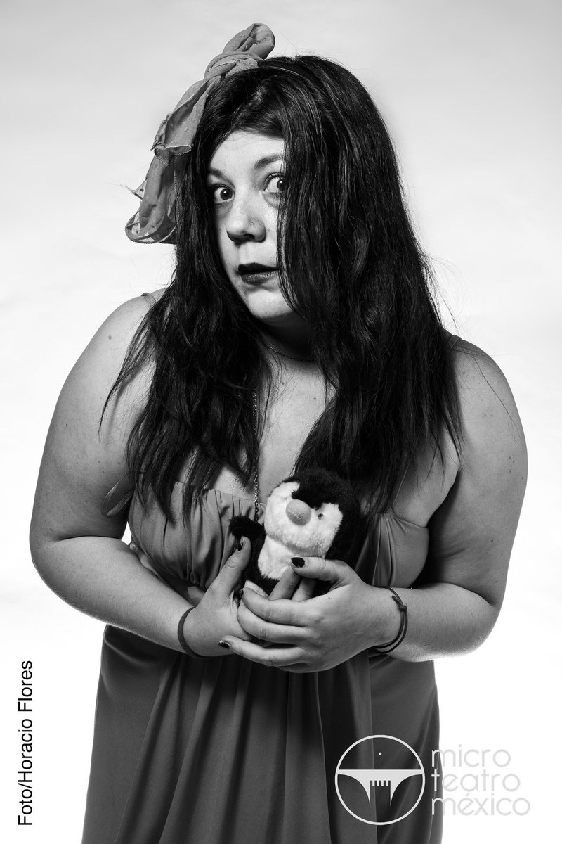 MicroTeatroMex's tweet photo. Gracias @lachoflores por retratar la temporada #porMagia #PHOTO  @MicroTeatroMex #TalentoMexicano #Teatro #microteatro #Entretenimiento https://t.co/6RdlCnoU0z