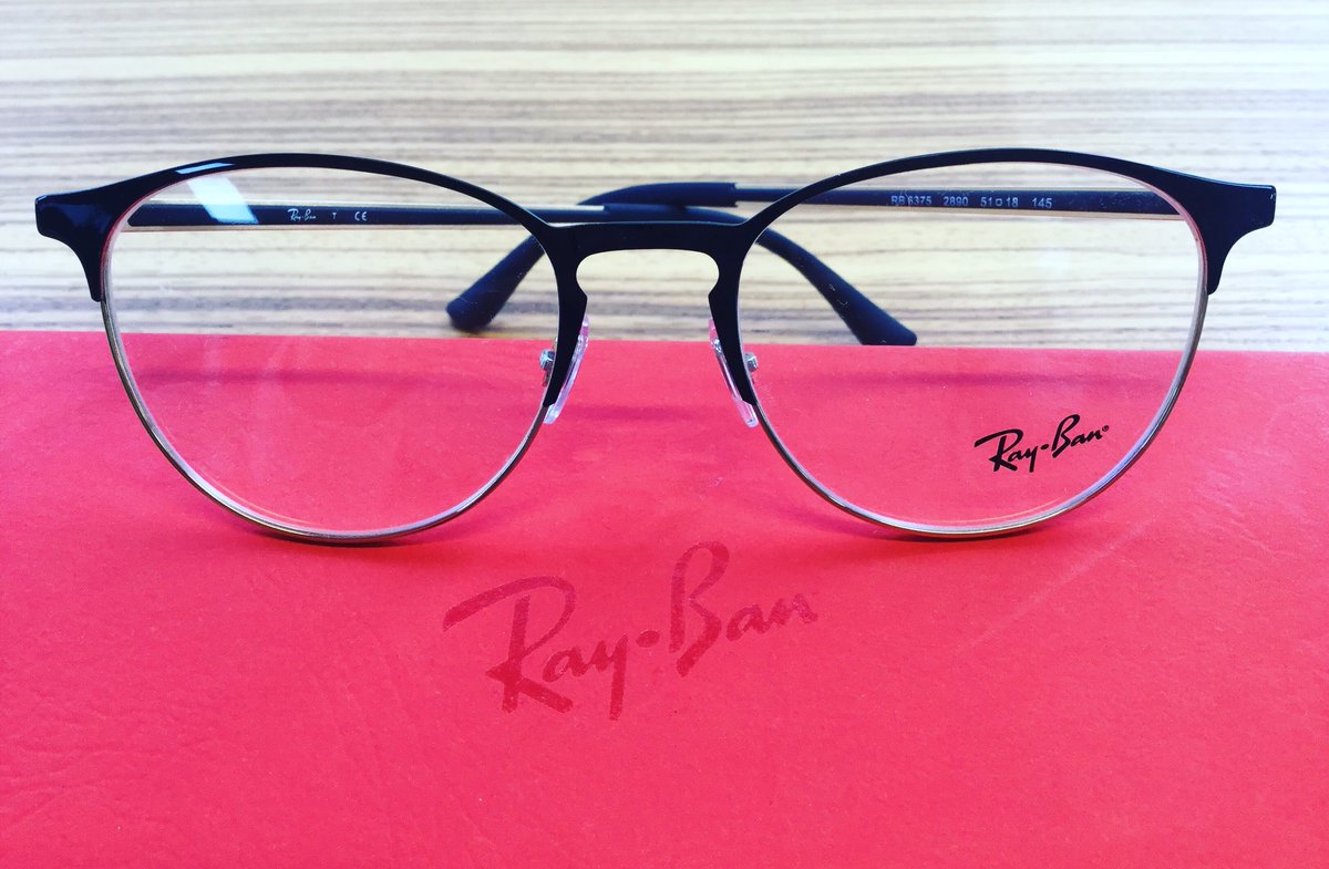 OpticaEnfoke's tweet photo. Si quieres ir a la última no dejes escapar el último modelo de Ray-Ban. Ya en @opticaenfoke https://t.co/mmc2lrQcs9