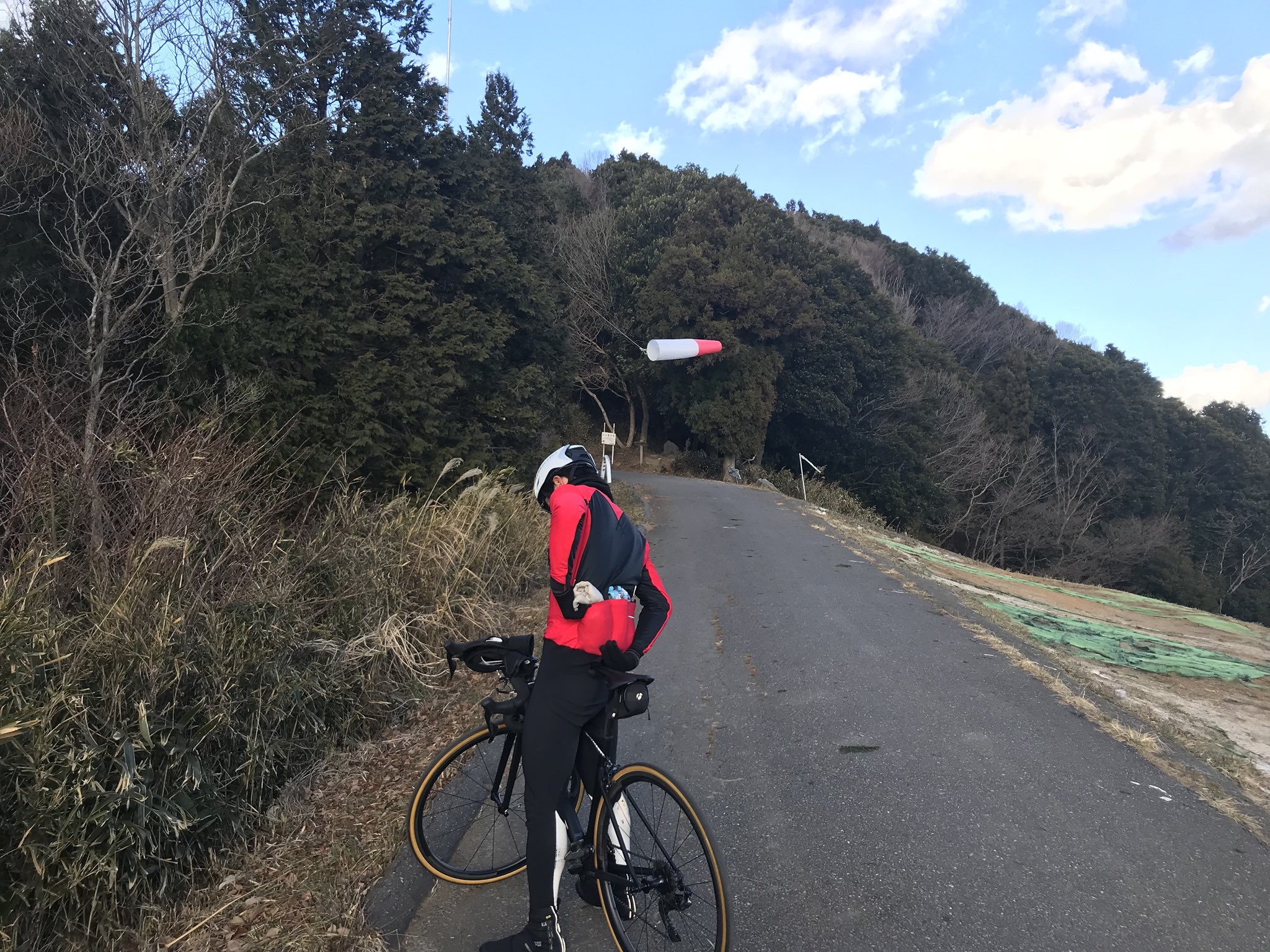 日向涼子 Ryoko Hinata 入籍後 プライベートでは初の夫婦ライド 風強いし 凍結してた 日向涼子 Ryoko Hinata 入籍後 プライベートでは初の夫婦ライド 風強いし 凍結してた