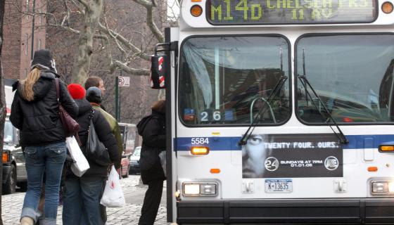 tmusicweek's tweet photo. Grinding: Over Half A Million New Yorkers Commute Two Hours To Make Under $35K - https://t.co/j2RaXJA5LL https://t.co/UVED4imojy