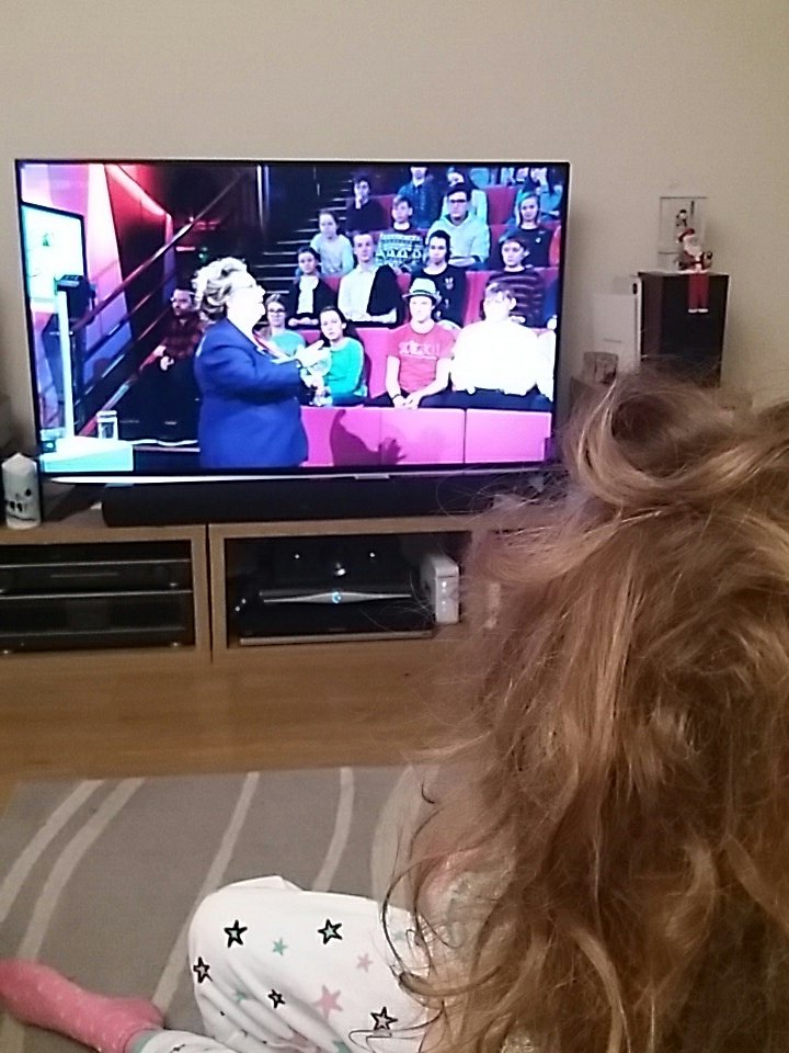 Positive_Ess's tweet photo. A fab way to start the day, Cara and I are catching up on this year #xmaslectures learning all about sound, communication and language @BridgetPrimary #alwayslearning https://t.co/EYnTCY0NDo
