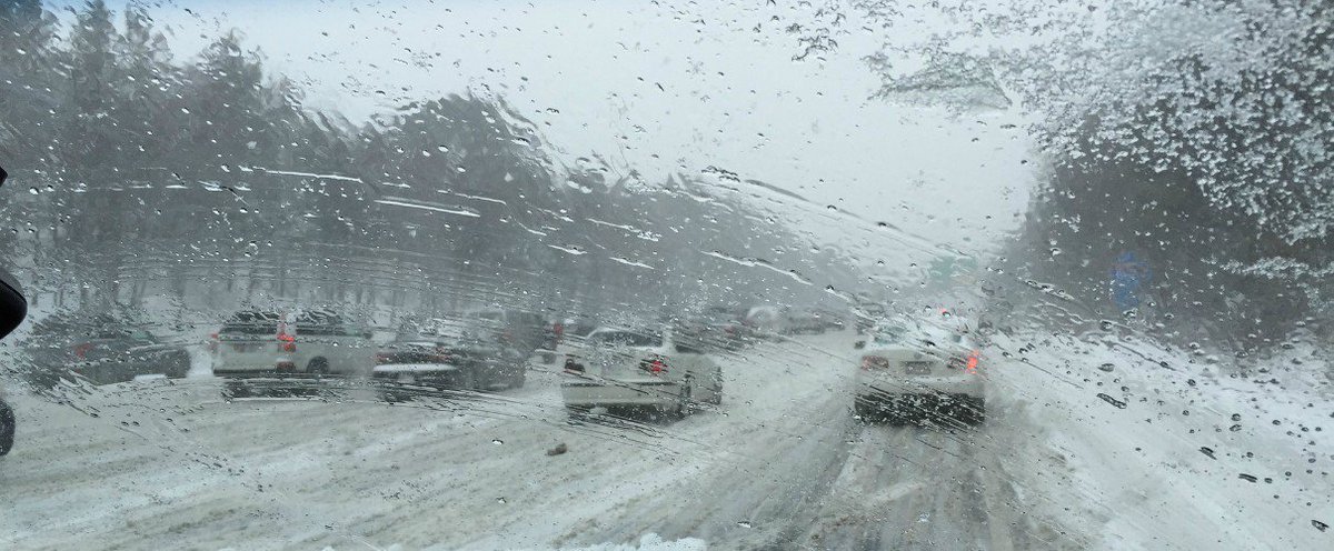 ConnectFMRadio's tweet photo. Yep, it's snowing across parts of #Northamptonshire this morning! Problems on the #M1 at #junction19 and drivers urged to be cautious - please be careful! https://t.co/sjFzJPlept