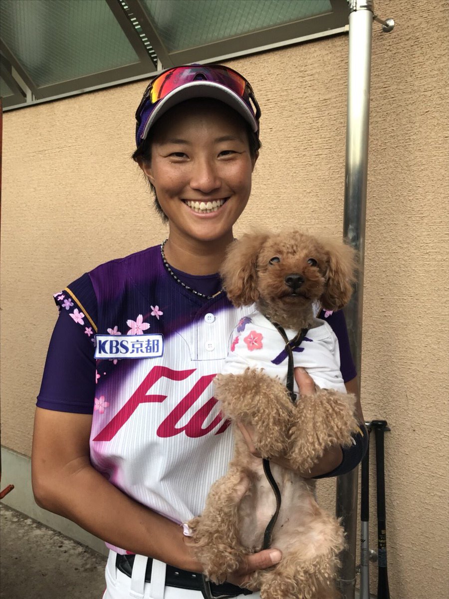taguchi_5's tweet photo. 女子プロ野球、埼玉アストライア
#5 田口紗帆です。

twitter始めました！

そしてこの度、京都フローラから埼玉アストライアに移籍となりました。

よろしくお願いします！
リツイートして頂けたら嬉しいです！ https://t.co/kYt9LbaBeP