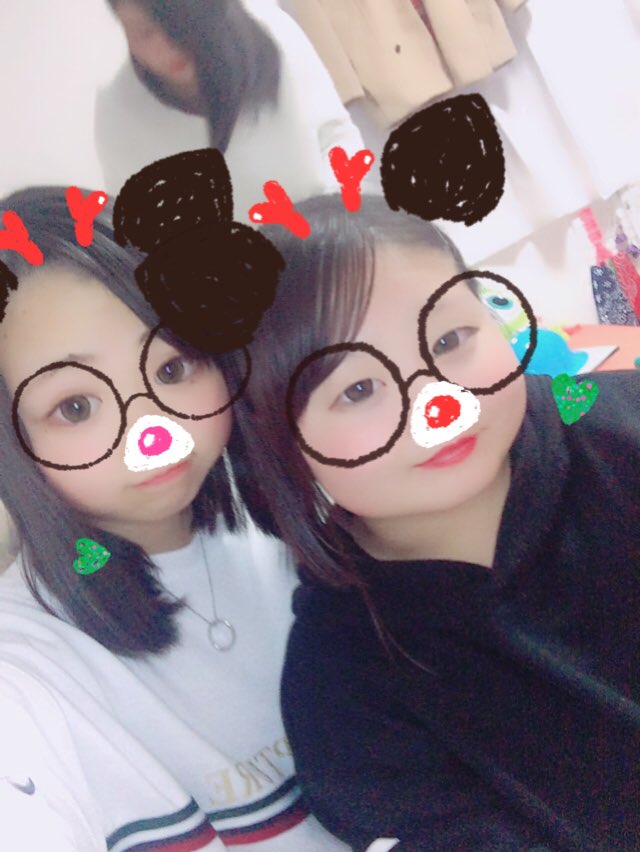 kaede___1227's tweet photo. 今日はありがとう！❤️

サプライズとかまじ感動😊
本気でうれしかった。

誕生日最高でした。

とくにあいつが。🙋 https://t.co/sXa0TvgUJu