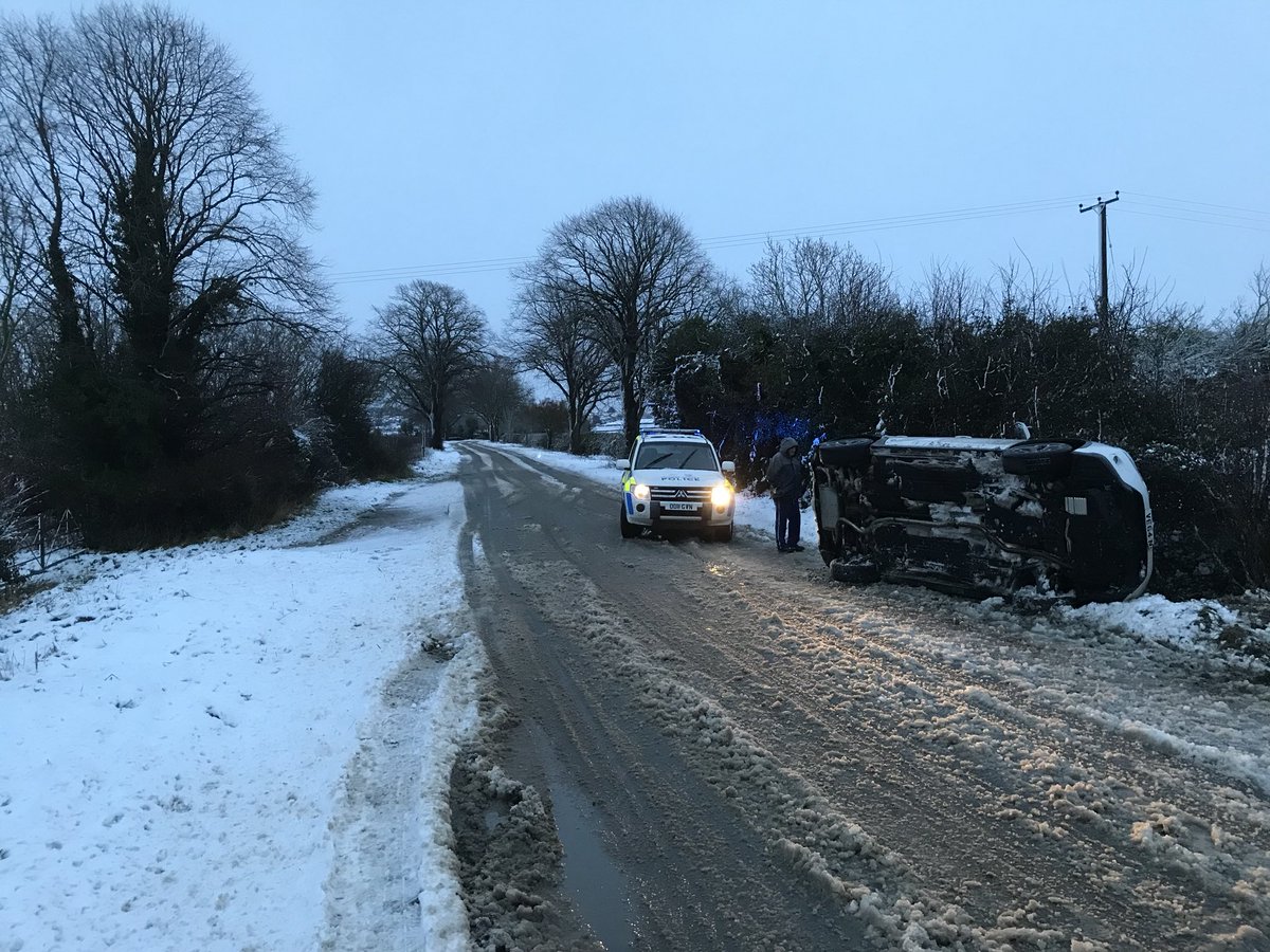 tvprp's tweet photo. Snow causing difficult driving conditions in the TVP area this morning. Please take care and drive to the conditions. #p1417 https://t.co/trcXdJwcie