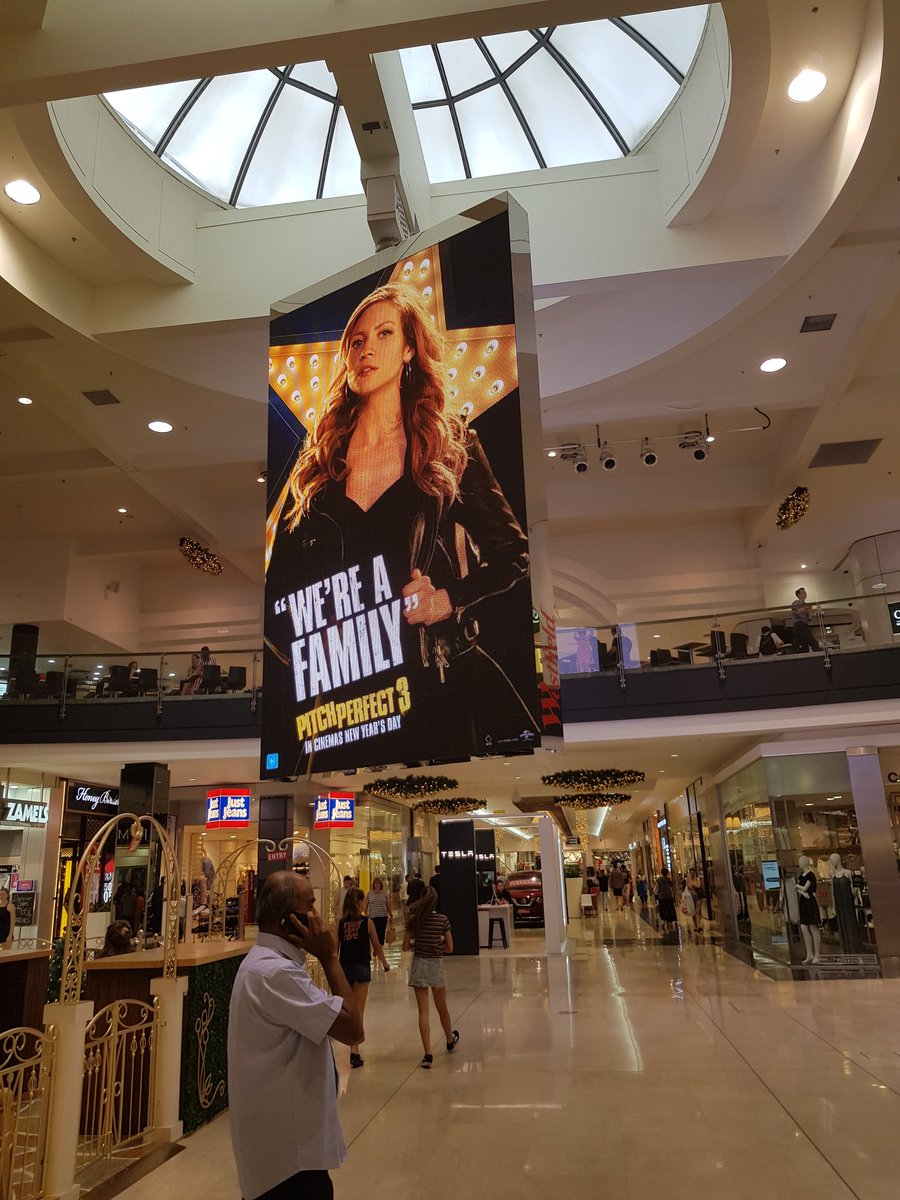DJSweets_LvLife's tweet photo. Spotted!! @AnnaKendrick47 @Brittanysnow @HaileeSteinfeld @RebelWilson So keen for this movie!! #PitchPerfect3 #acabitches #bellasinoz https://t.co/g1TlZchslv