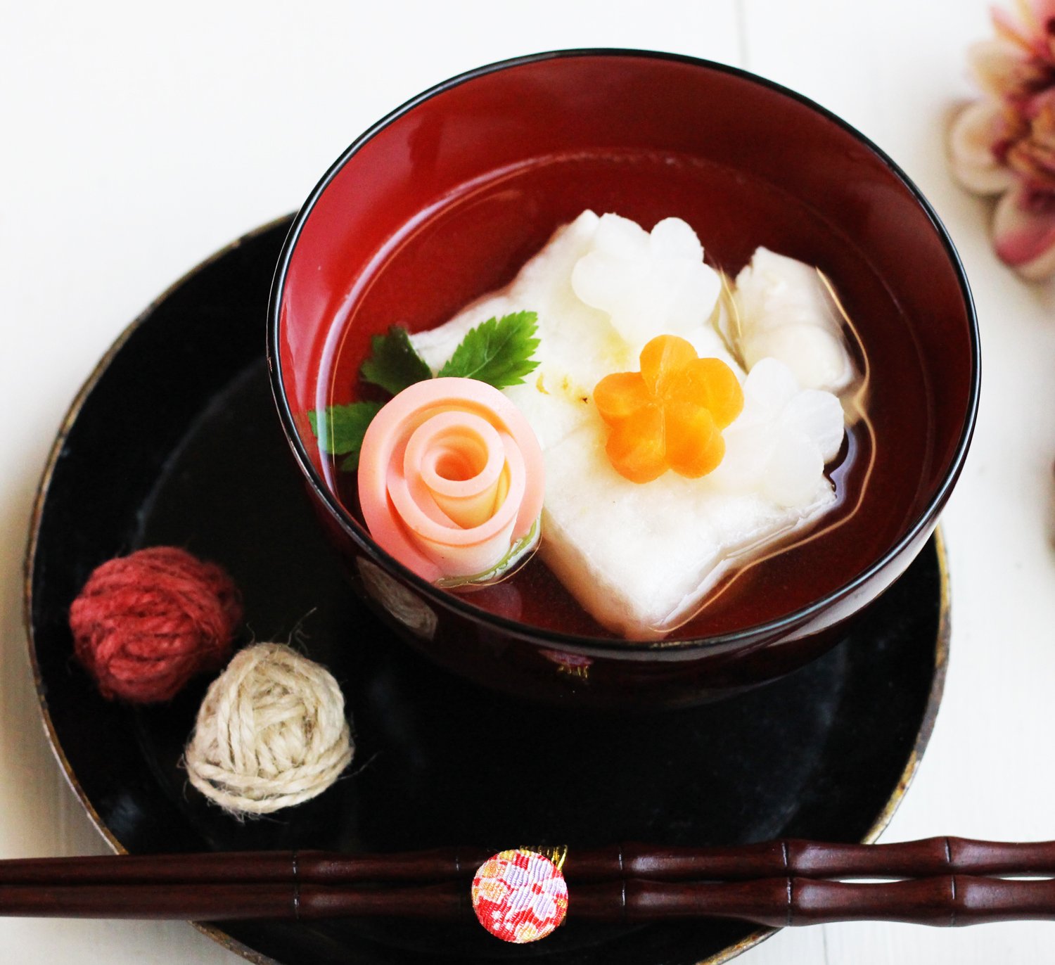 いちまさ 一正蒲鉾 お雑煮に花型のものを入れると華やかに かまぼこのお花となるとのお花 どっちを入れようかな T Co Tknvkmmlze お雑煮 おせち お正月 かまぼこ なると 飾り切り 一正蒲鉾 T Co Sed5dczp1h Twitter