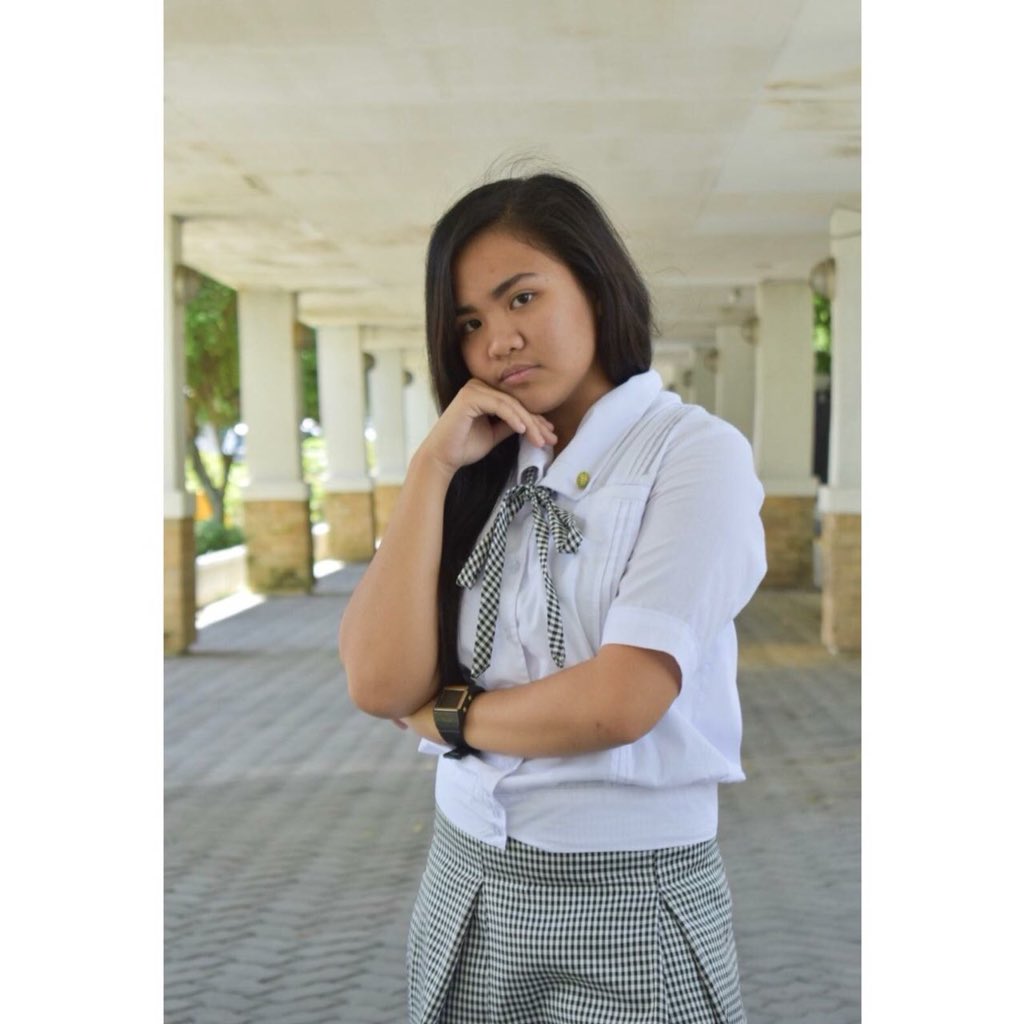 ChicksOfADMUFD's tweet photo. -conyo
-nalasing sa mule
-na buknoyed
-buknoy magnet
-crush nga si zid
-bet nya si jayn
-jhobea shipper
-straight pero na bend ni darlene
-true blooded bukony https://t.co/OJmb7rxQnX