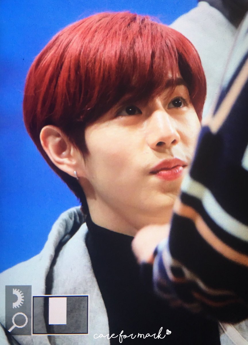 careformark9493's tweet photo. [Preview] 171227 부산팬싸 🙆🏻♥️

#GOT7 #갓세븐 #마크 #MARK #段宜恩 #YouAre #7For7 #PresentEdition https://t.co/IUoVR7KsMO