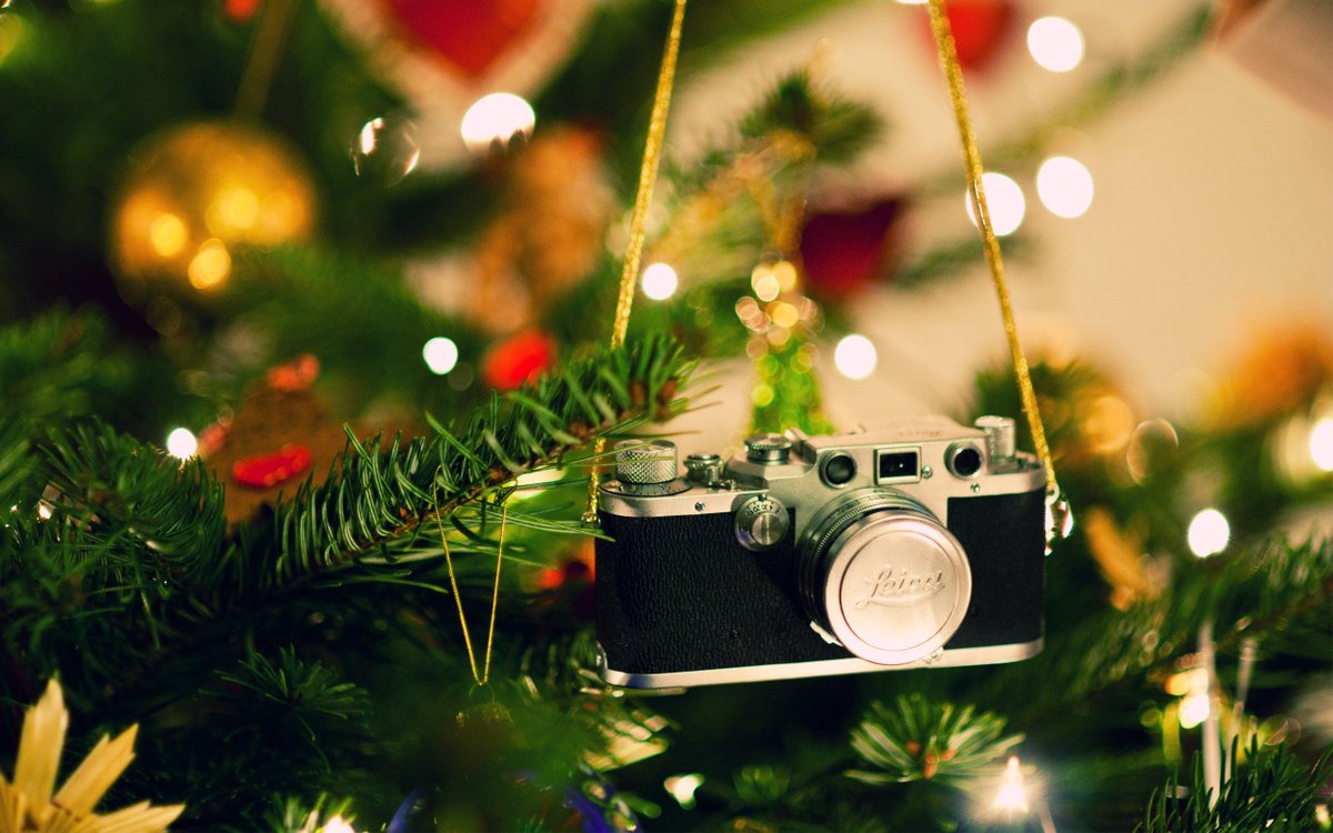 BliverrApp's tweet photo. Toute l'équipe de Bliverr espère que vous avez passé de merveilleuses fêtes de Noël entouré de vos proches. 🎄Nous comptons sur le père Noël pour vous avoir apporté plein d'idées lives pour la rentrée ! #livestreaming #live #christmas #noël https://t.co/H0loxS2ib4